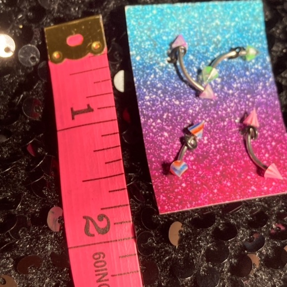 Eyebrow Piercing Barbell Curved Bent Banana Body Jewelry Emo Punk Goth Egirl NEW - Picture 3 of 7